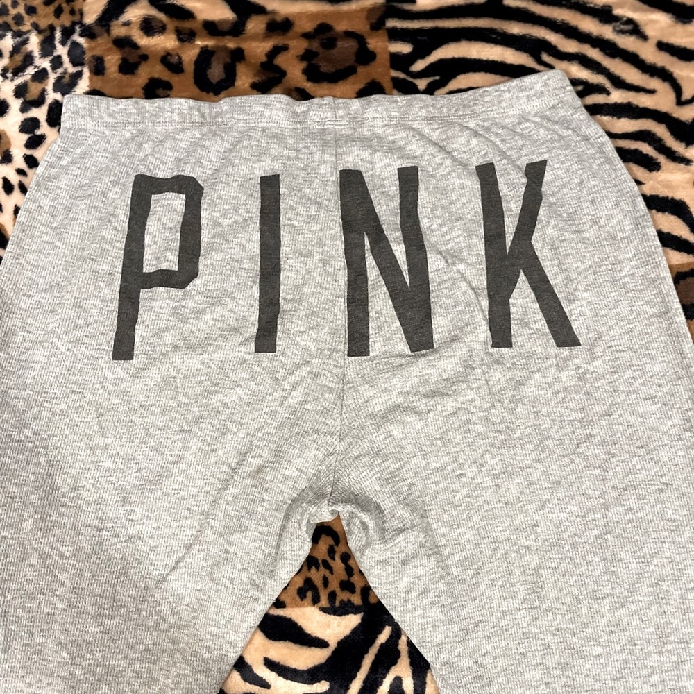 Victoria’s Secret size medium legging